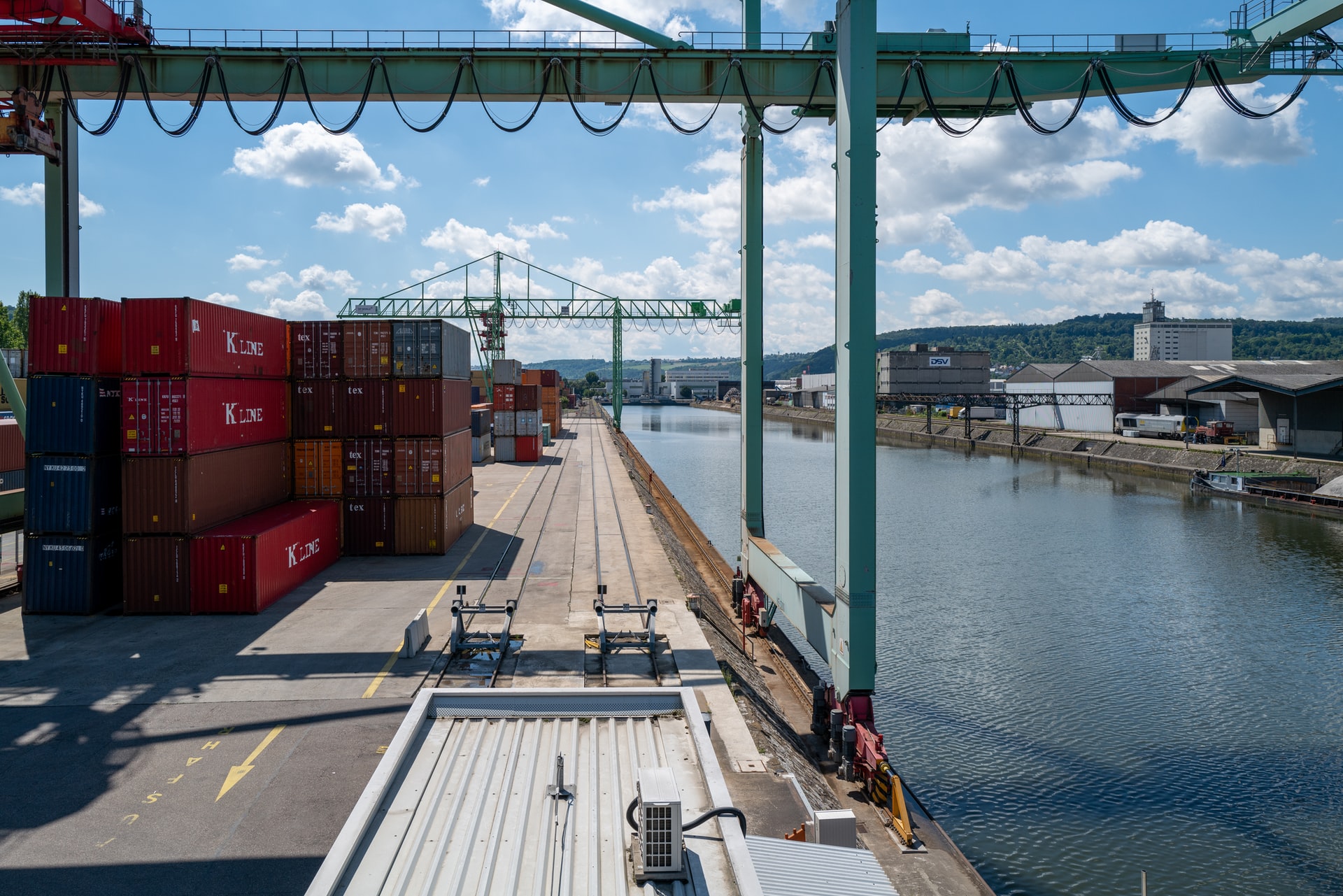logistics image